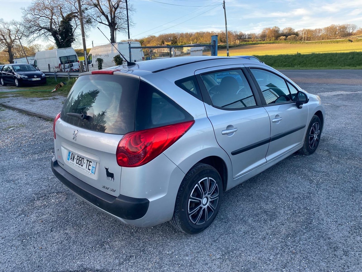 Peugeot 207 SW 1.6 hdi 90cv