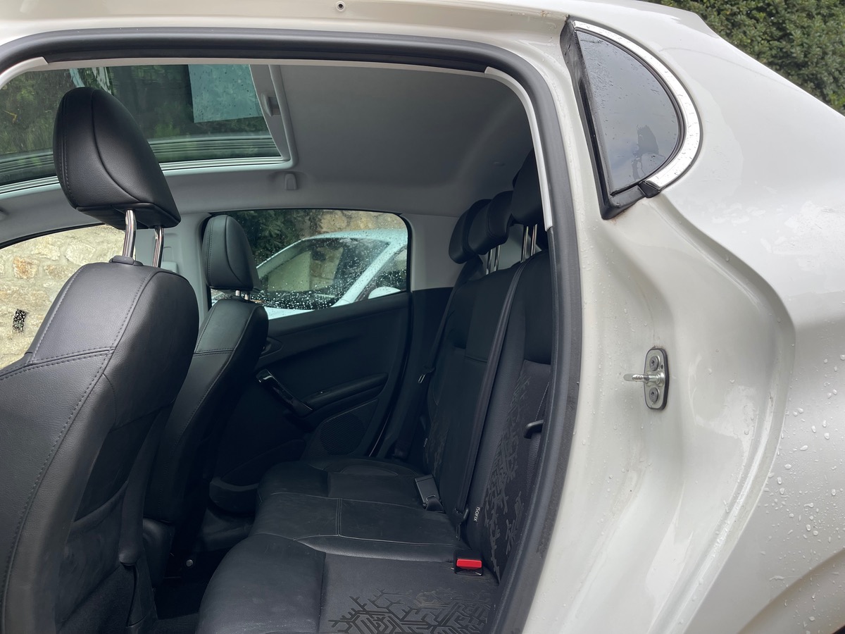 Peugeot 208 1.6 VTI 120 CV / KM Réel / Toit Panoramique / Féline /GPS /Jantes