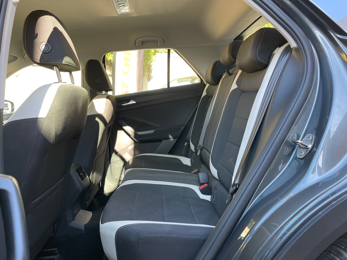Volkswagen T-Roc 1.5 TSI 150 CV / Virtual Cockpit / Finition Carat / Grand écran/ CarPlay /DSG7