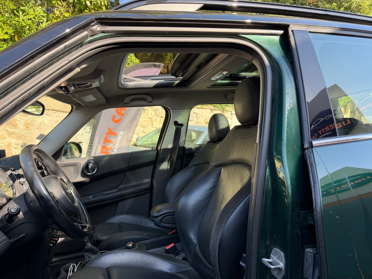 Mini Countryman Cooper 1.5 i 136 CV /1er Main / Toit Ouvrant / Pack Black / Jantes Noires/Cuir