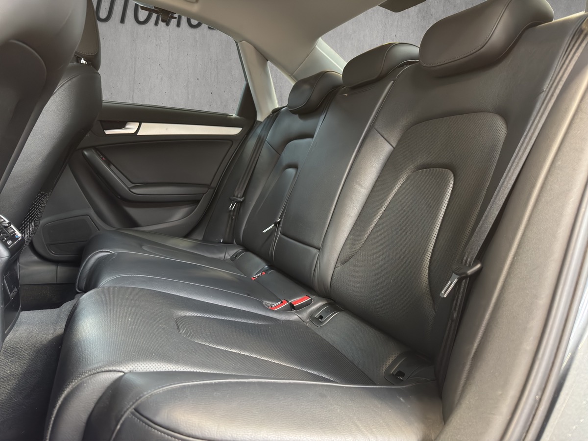 Audi A4 PHASE 2 1.8 TFSI 170CV  MULTITRONIC8 AMBITION LUXE ATTELAGE/SIEGE CHAUFFANT/VENTILEES A