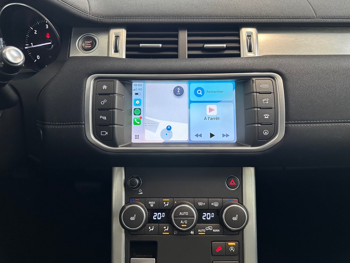 Land-Rover Range Rover Evoque TD4 180cv SE DYNAMIC BVA Toit panoramique / CarPlay
