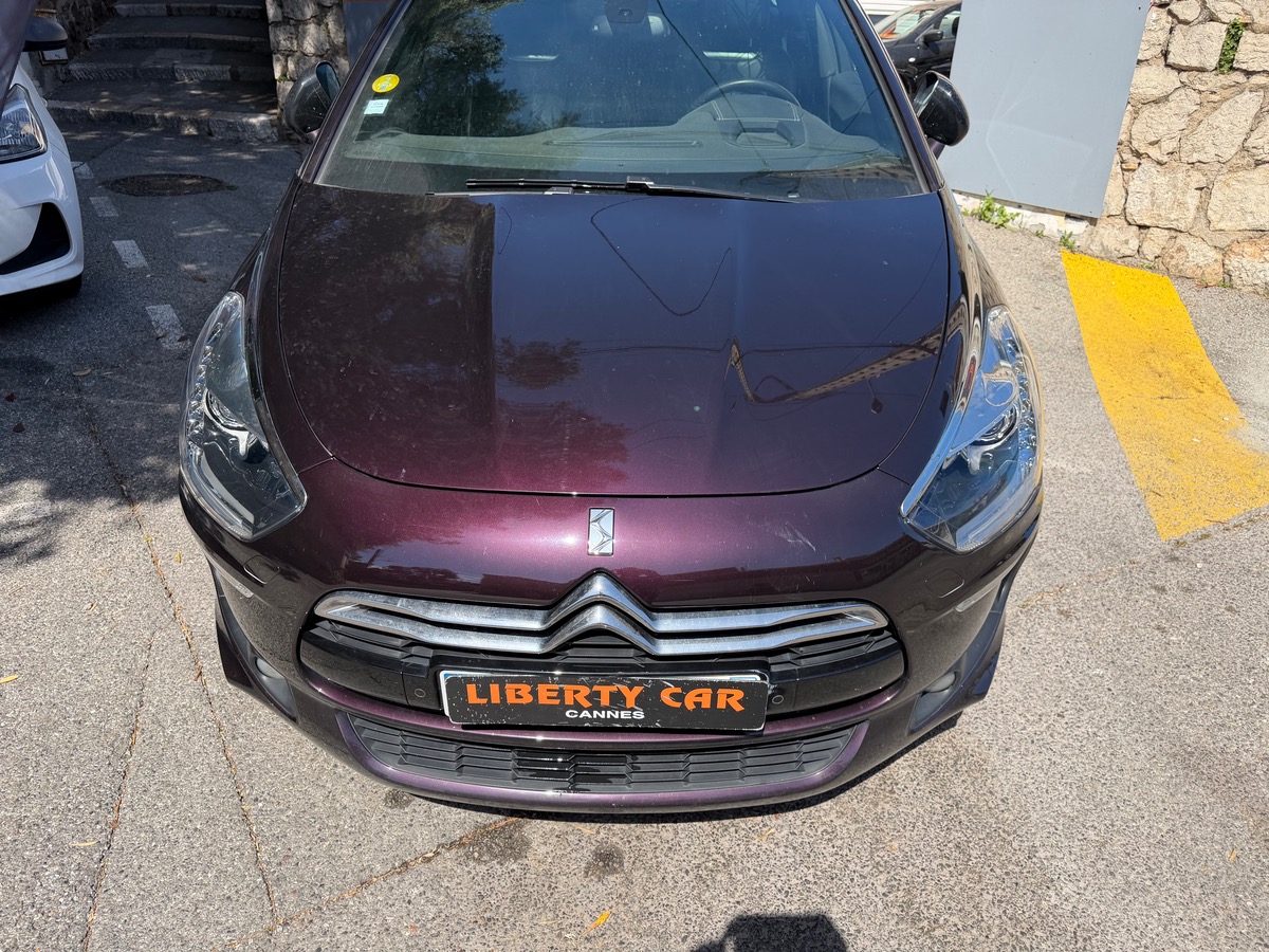Citroën DS5 2.0 HDi hybrid 4x4 163 CV / Toit Panoramique / Sport Chic / Full Options Km réel
