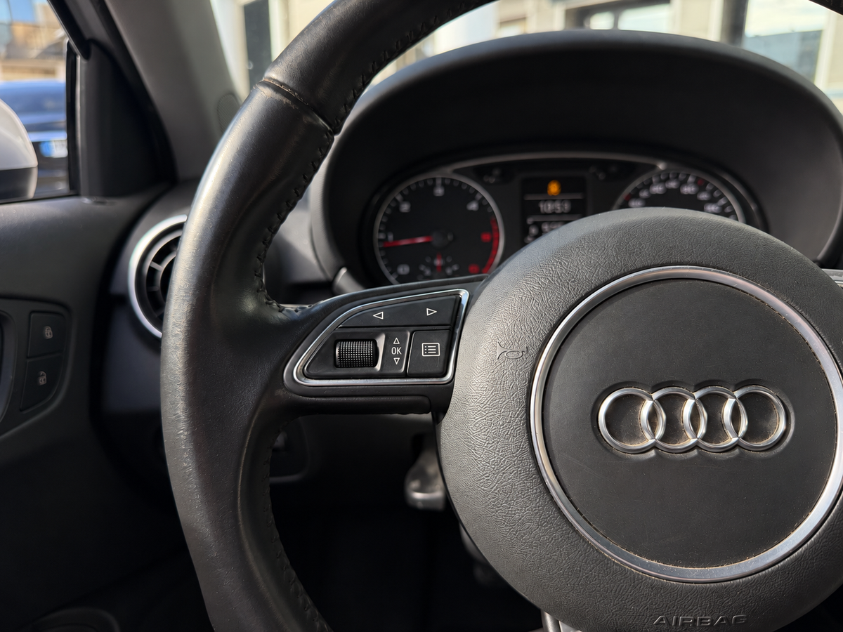 Audi A1 Sportback Attraction 1.6 TDI 90 ch - Suivi d'entretien