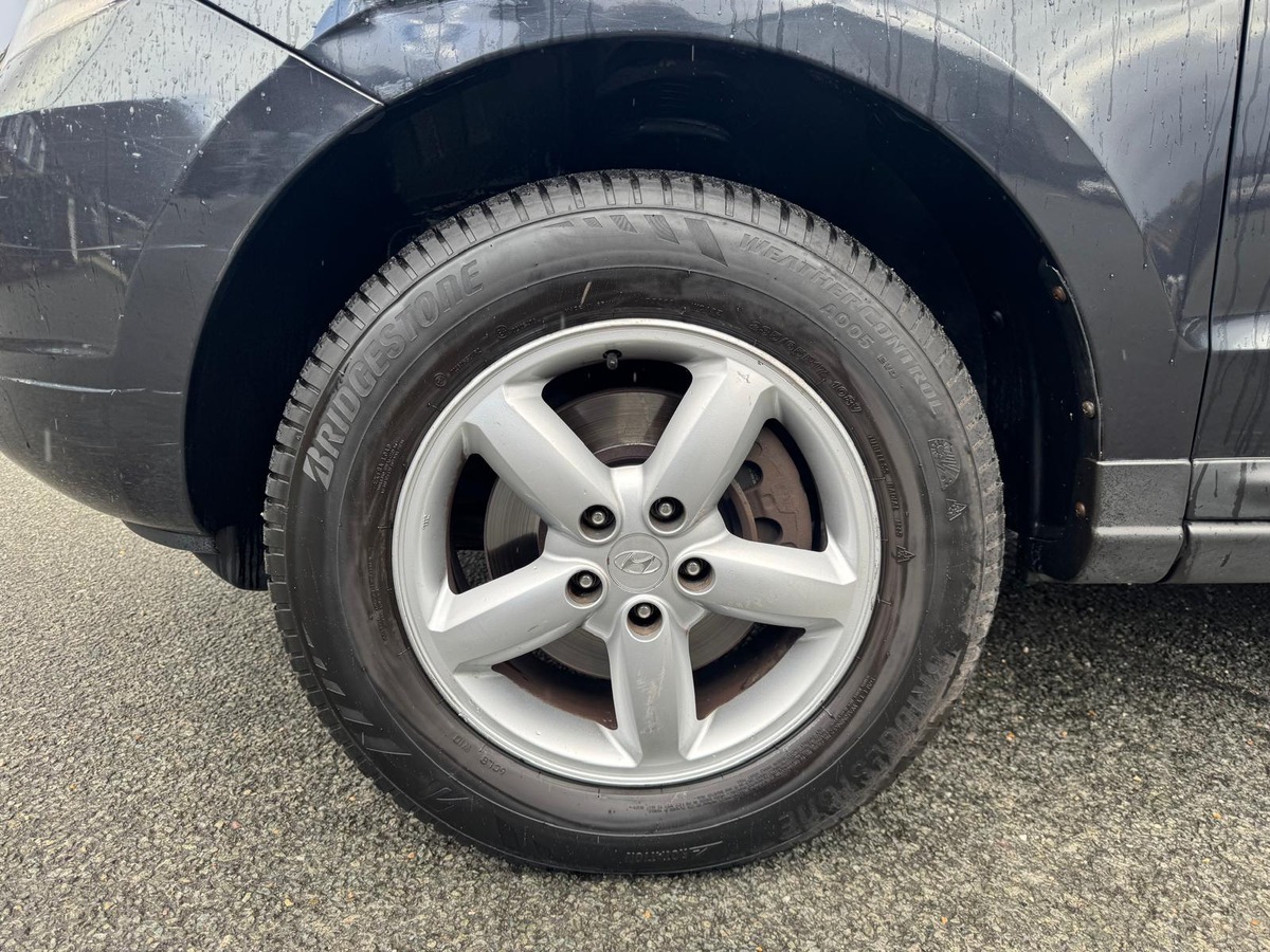 Hyundai Santa Fe 2.2 CRDi 150-Boite Auto-Attelage-Pack Confort-Garantie