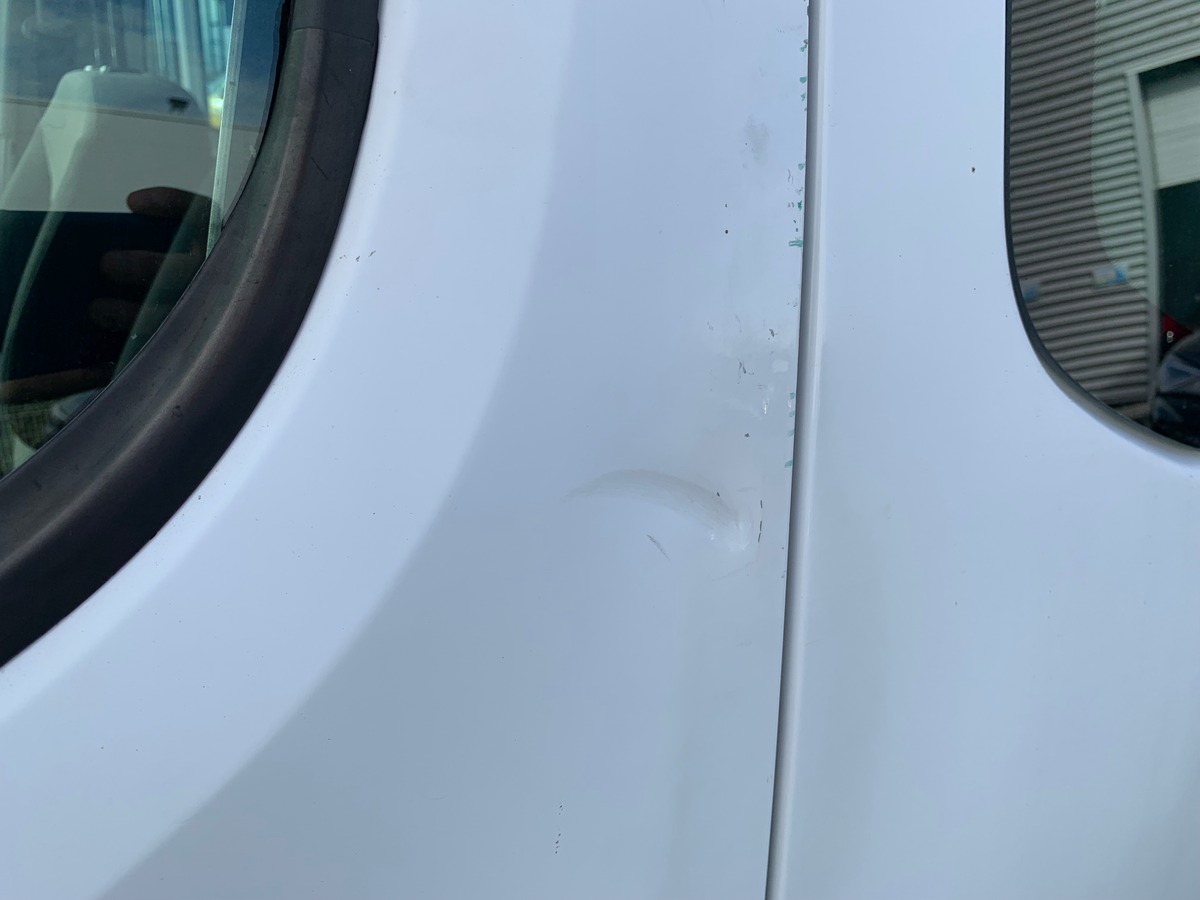 Peugeot Partner 100 ch | 5 Places | GPS | Climatisation | Attelage | Roue secours | Apple car play
