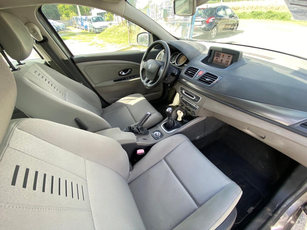 RENAULT Megane 3 estate 1.5 dci 105cv 235695km
