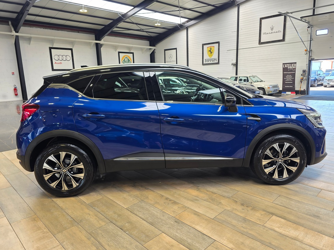 RENAULT Captur II 1.3 MILD HYBRID 140 EVOLUTION EDC // 5500KMS / CAMERA A