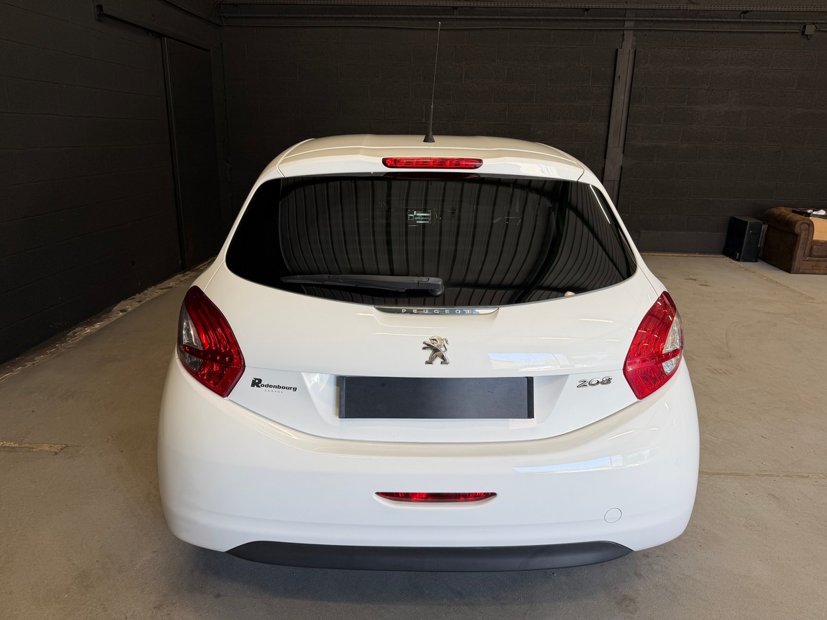 Peugeot 208 1.6 vti Boite Automatique / Moteur à chaîne