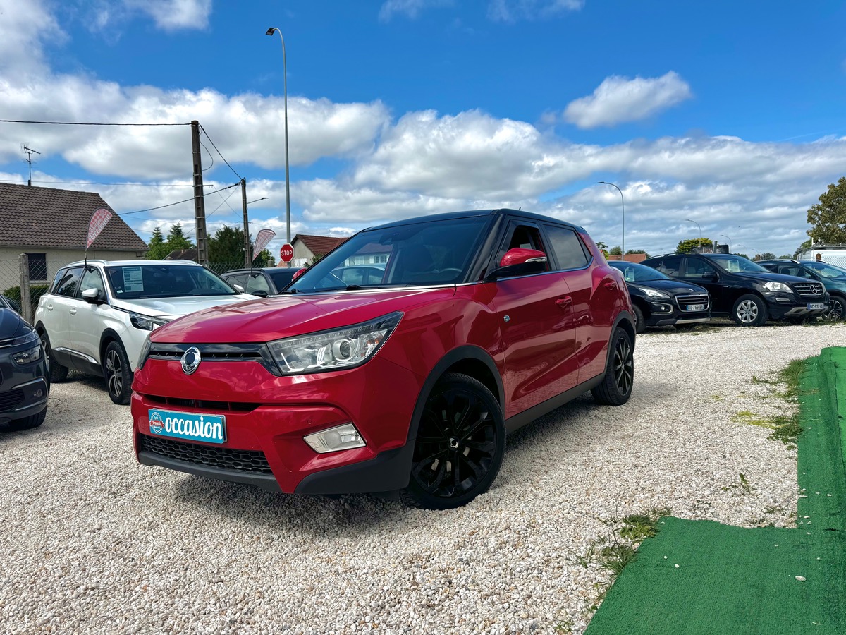Ssangyong Tivoli 160 E-XDI 115 CV 2WD URBAN +   /  CAMÉRA  /  ACCES MAIN LIBRE  /  MOTEUR A CHAINE