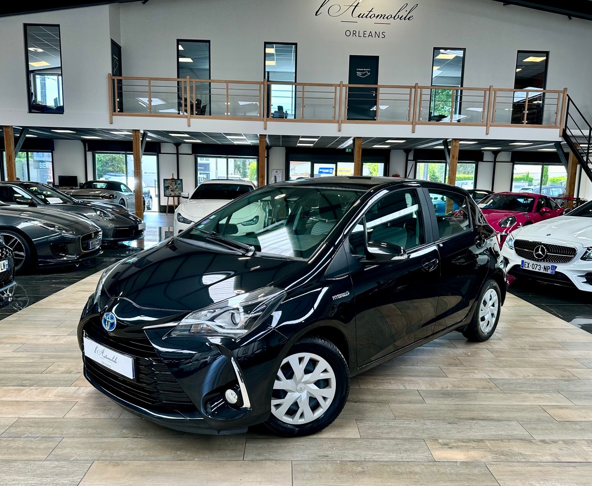 Toyota Yaris III (2) Hybrid 100H Dynamic 5P BVA a