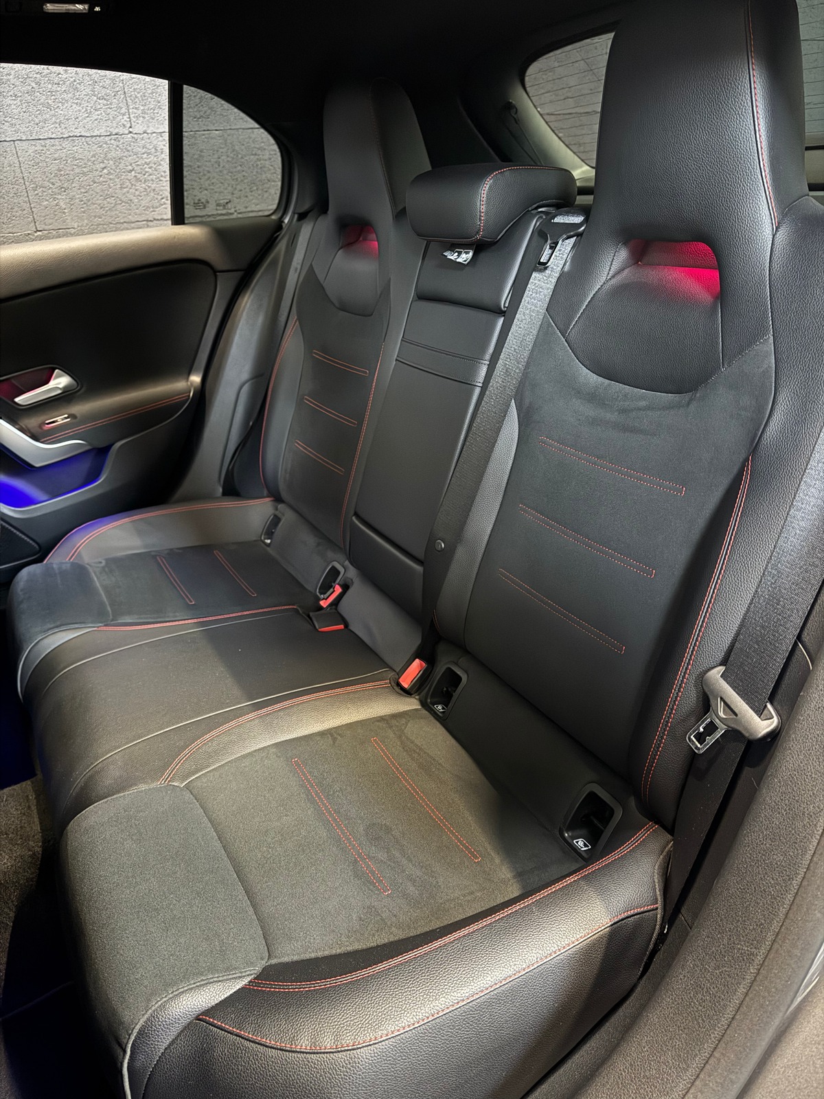 Mercedes Benz Classe A 180 d 116ch AMG Line 7G-DCT