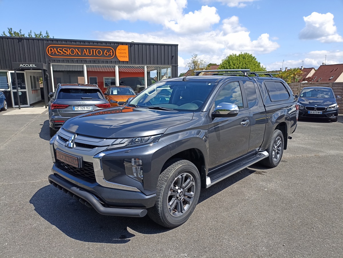 Mitsubishi L200 2.2 DID 150 CLUB CAB INSTYLE