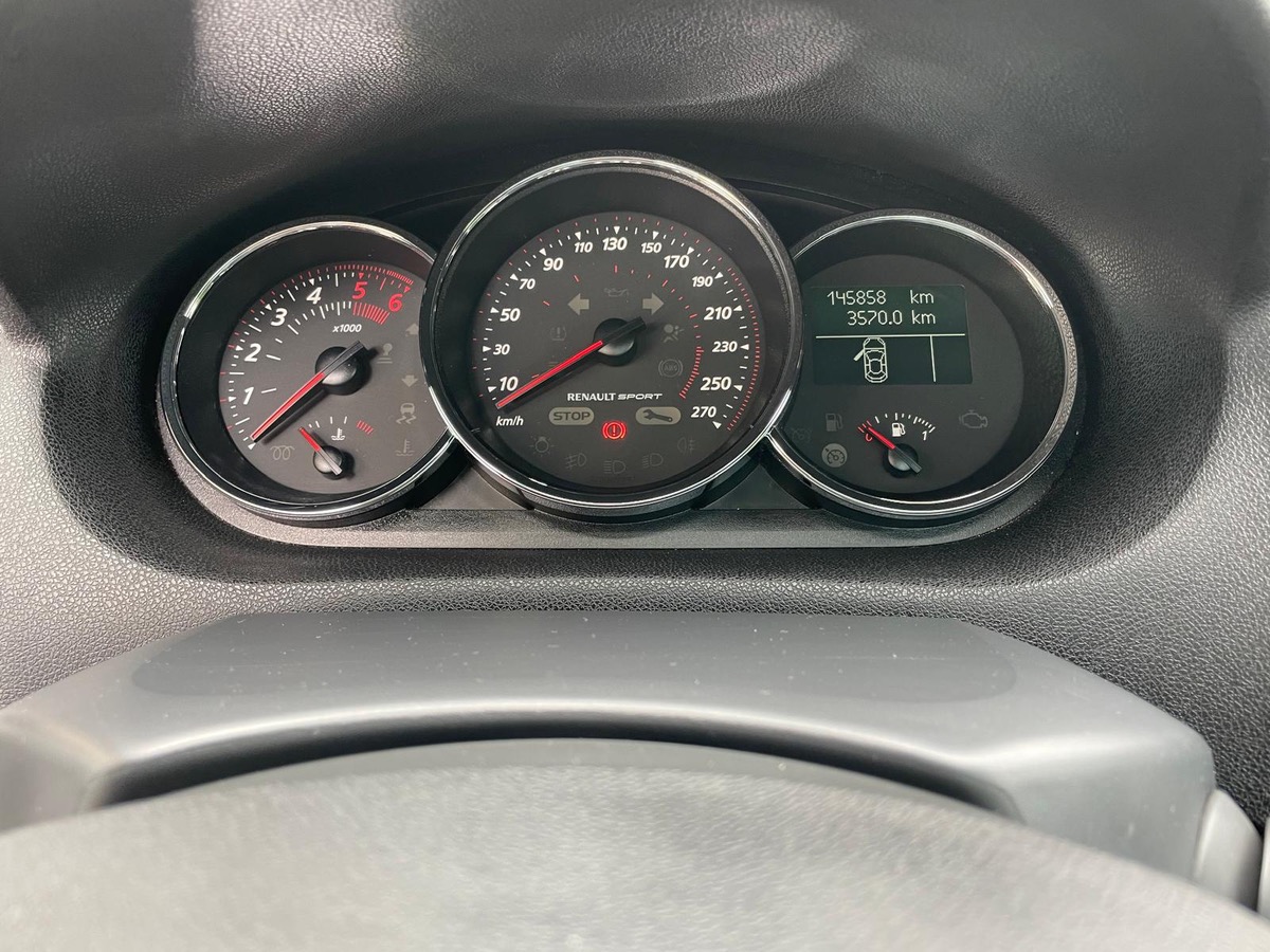 RENAULT Megane III CC 1.5 dCi (110 ch)