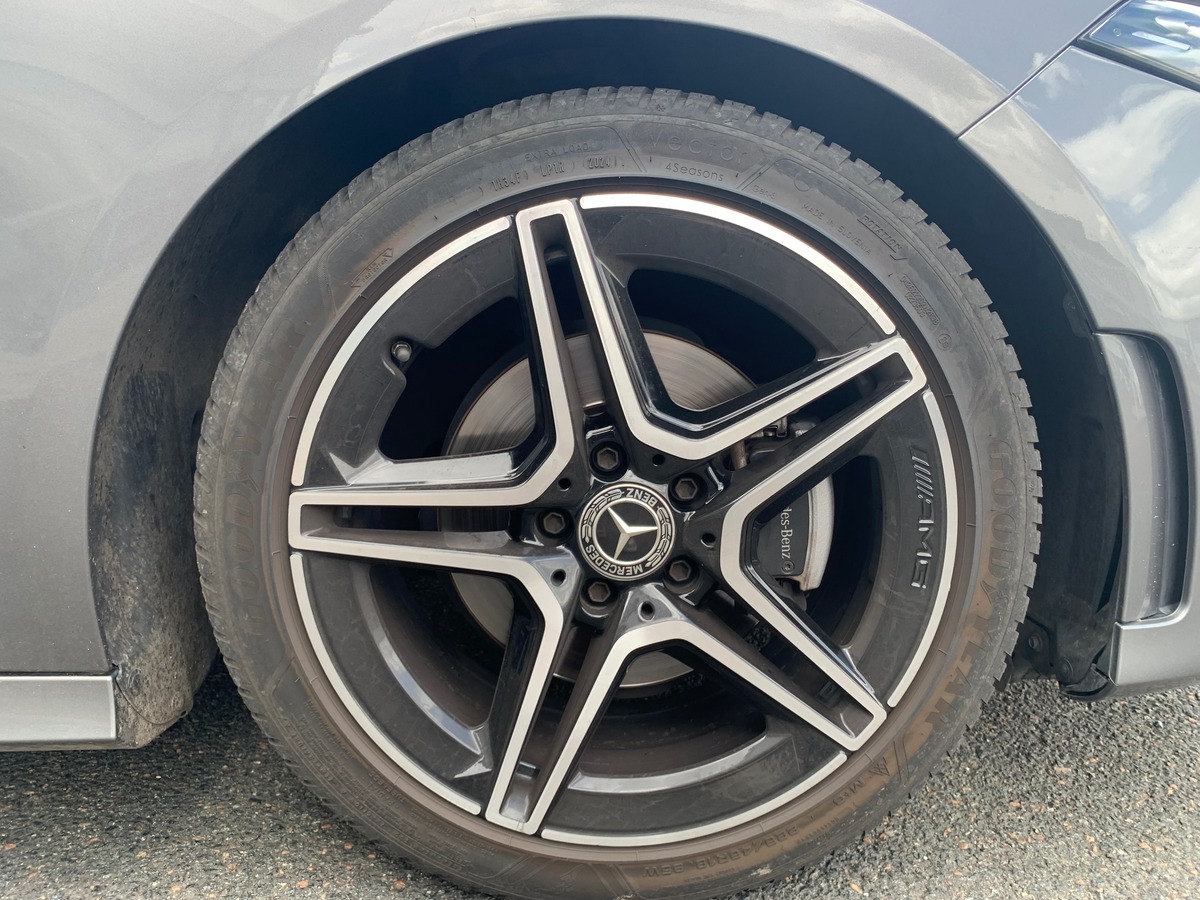 Mercedes-Benz Classe A 150 ch | Amg Line | Eclairage d'ambiance | Siéges chauffants | Caméra recul