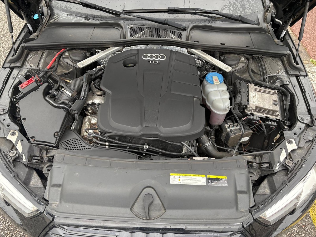Audi A4 Quattro - 2.0 TDI - Design Luxe