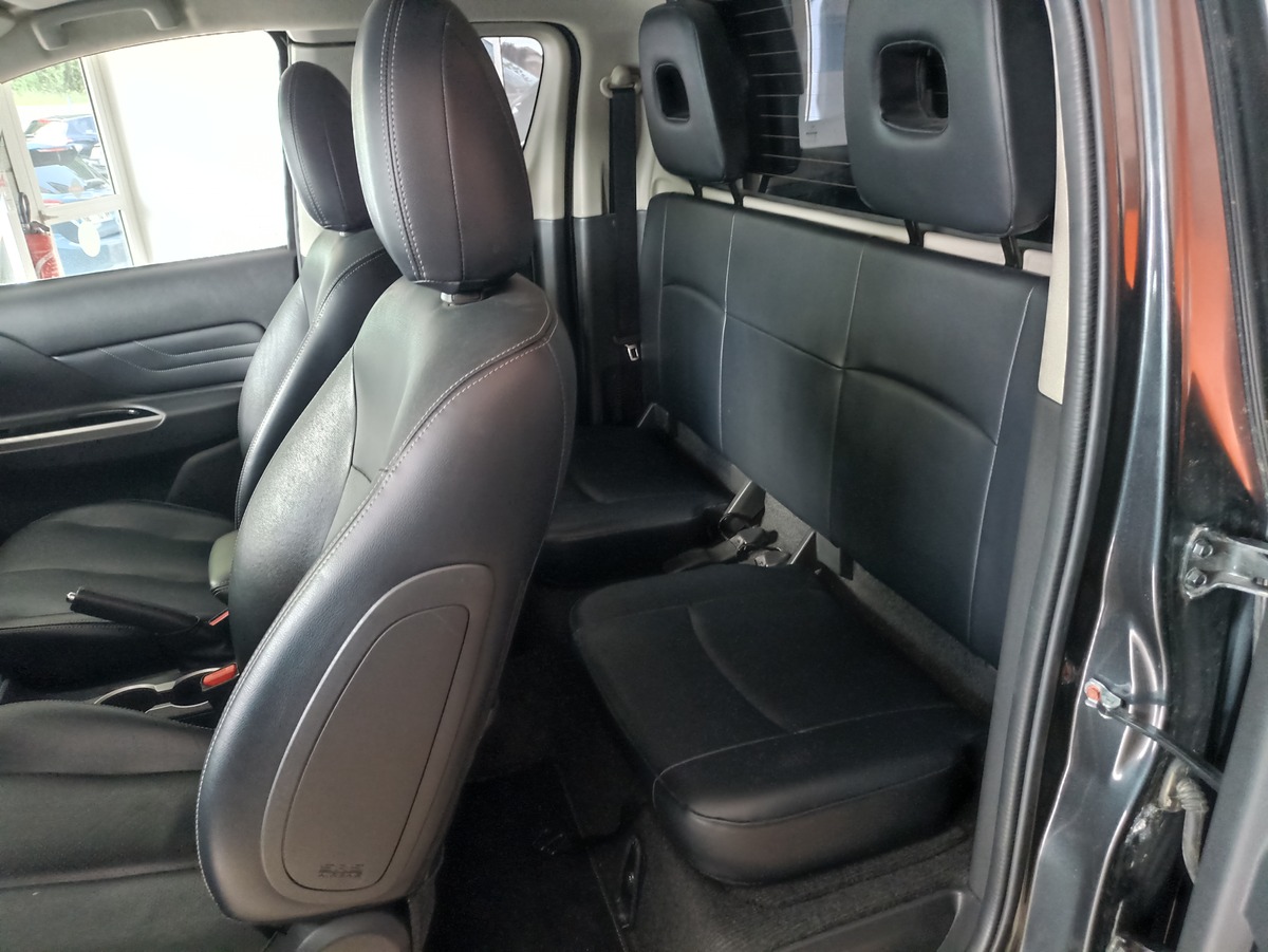 Mitsubishi L200 2.2 DID 150 CLUB CAB INSTYLE