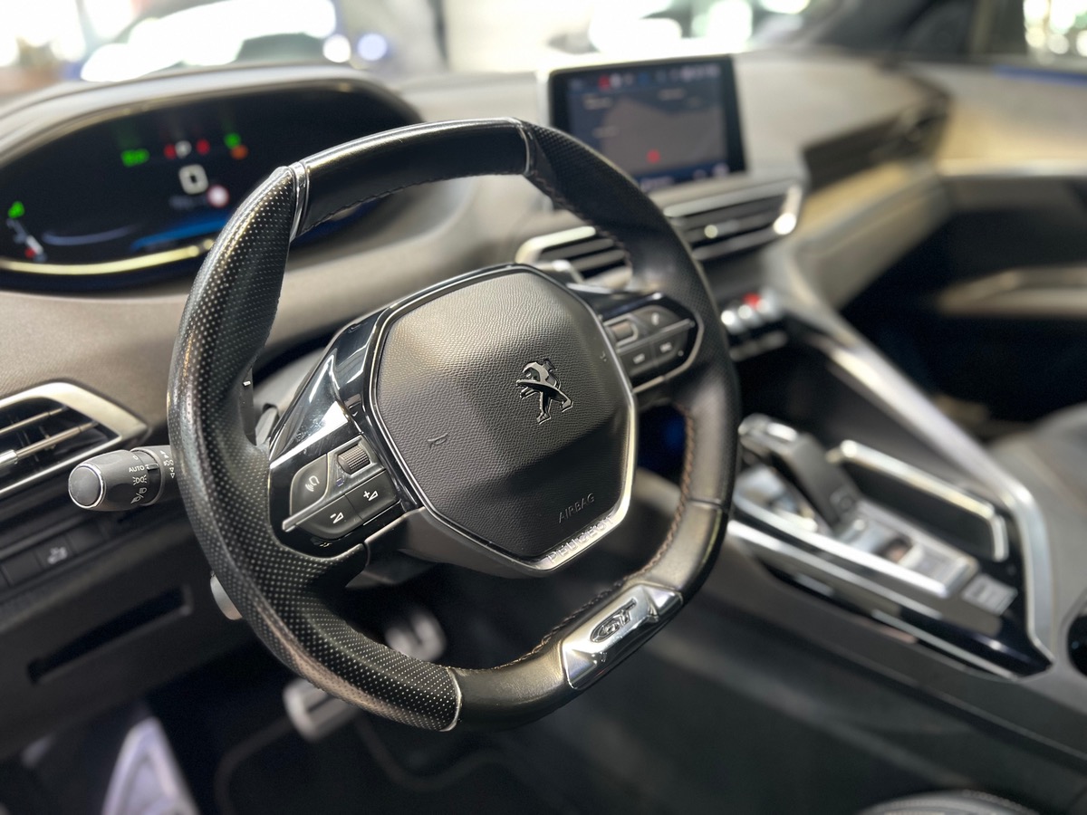 Peugeot 3008 II GT 2.0 BlueHDi 180 ch EAT8 S&S /ATTELAGE/TOIT PANO/