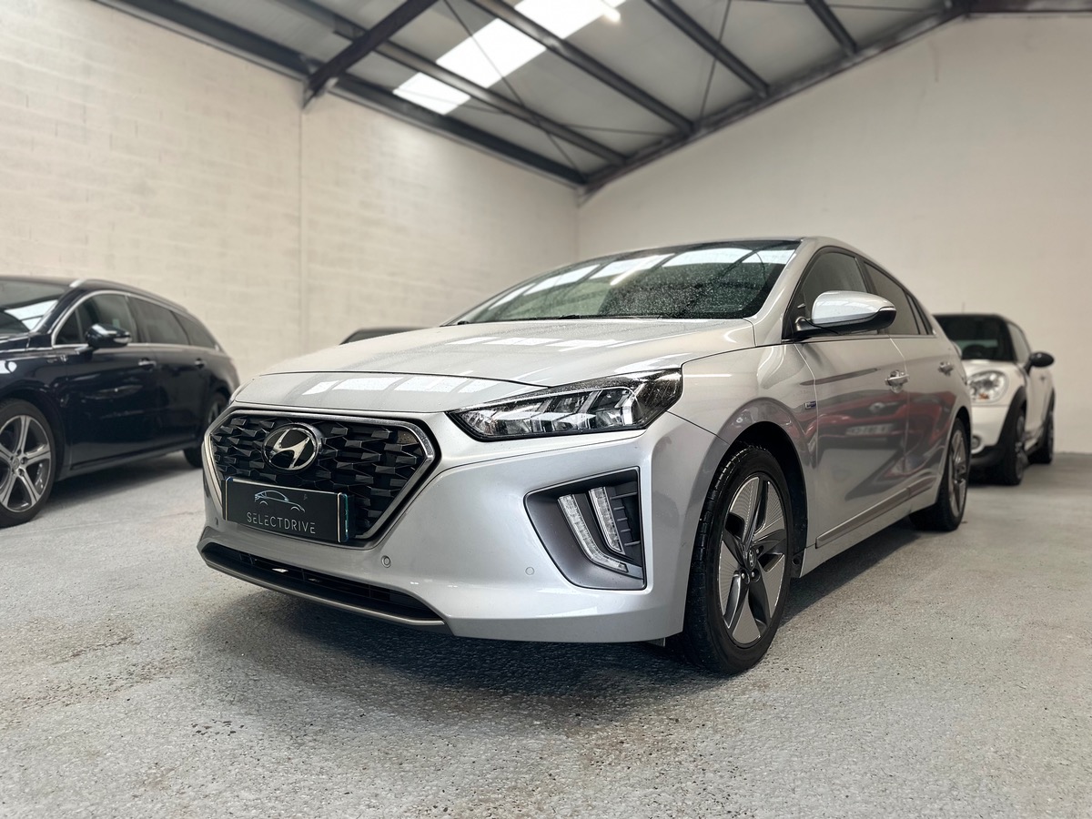 Hyundai Ioniq 1.6 HYBRID 141 CREATIVE