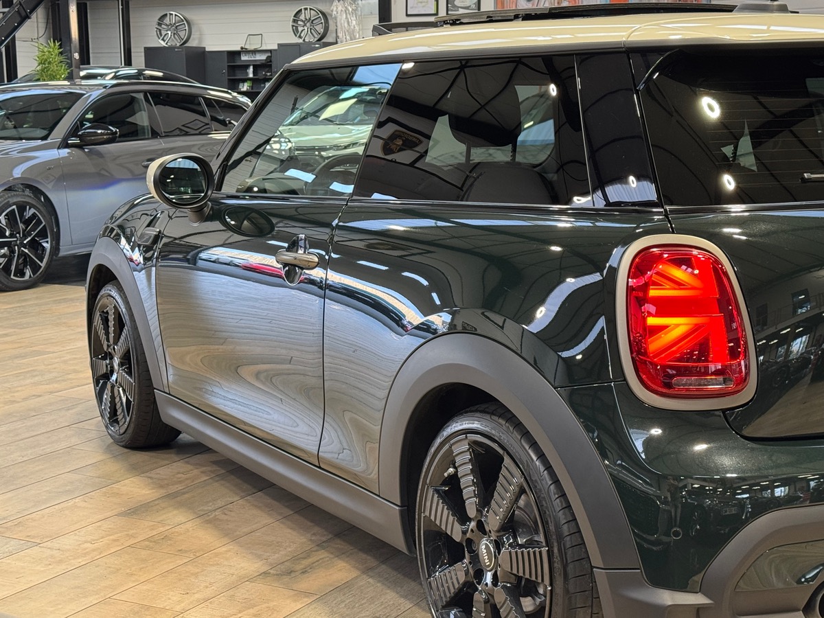 Mini Mini (F56) COOPER 136CV RESOLUTE ÉDITION TOIT OUVRANT 1ERE MAIN f