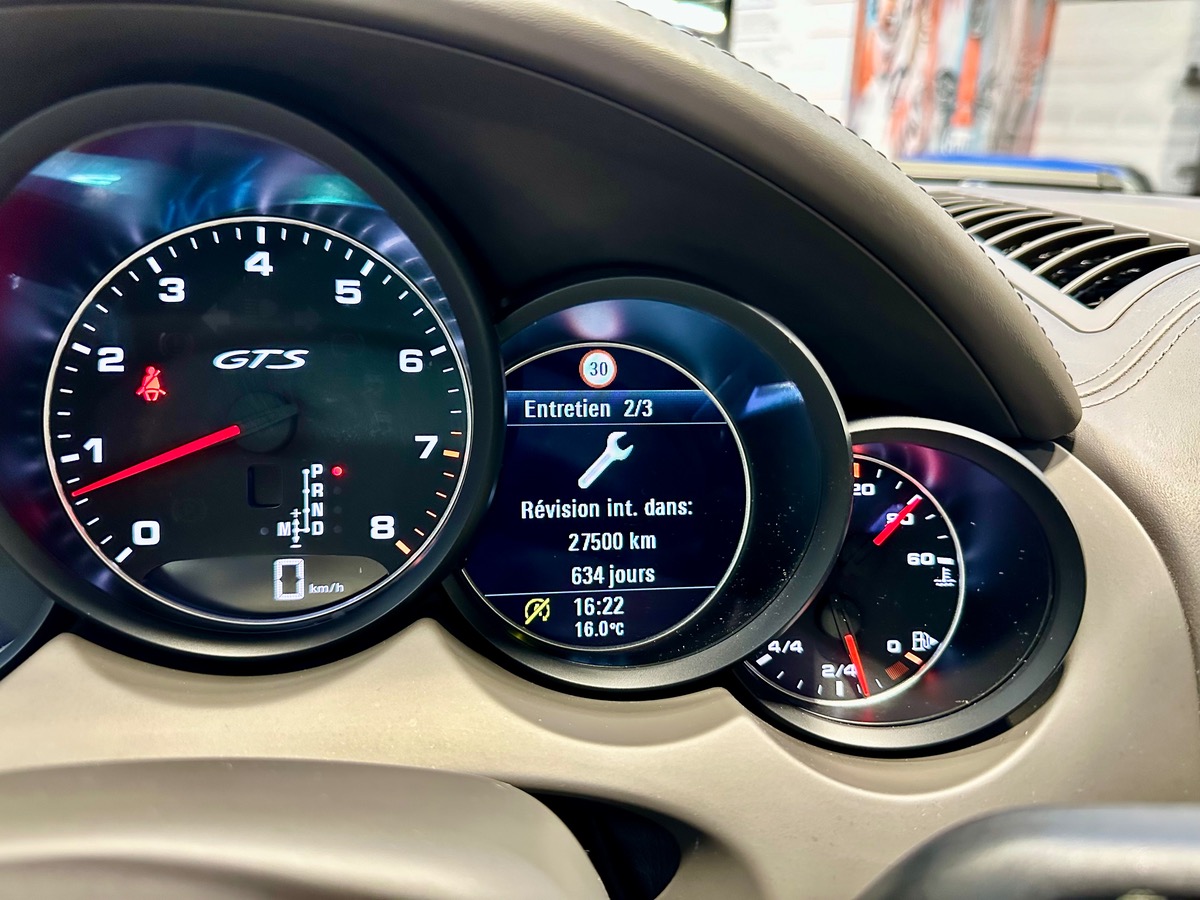 Porsche Cayenne II (2) GTS 3.6 440 Tiptronic 8 Français i