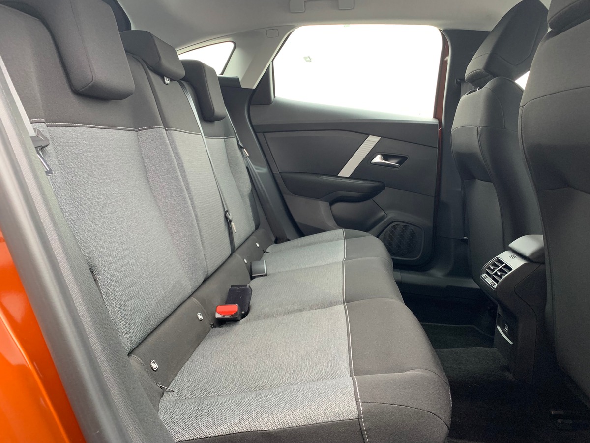 Citroën C4 100 ch | Feel | Connect Nav | Apple carplay Android auto | Radar de stationnement arriére