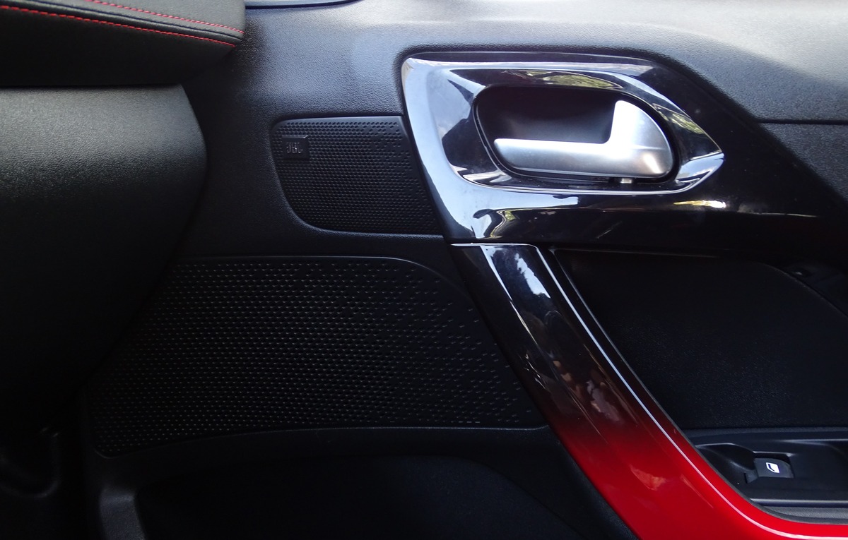 Peugeot 208 1.6 GTI 200ch BVM6