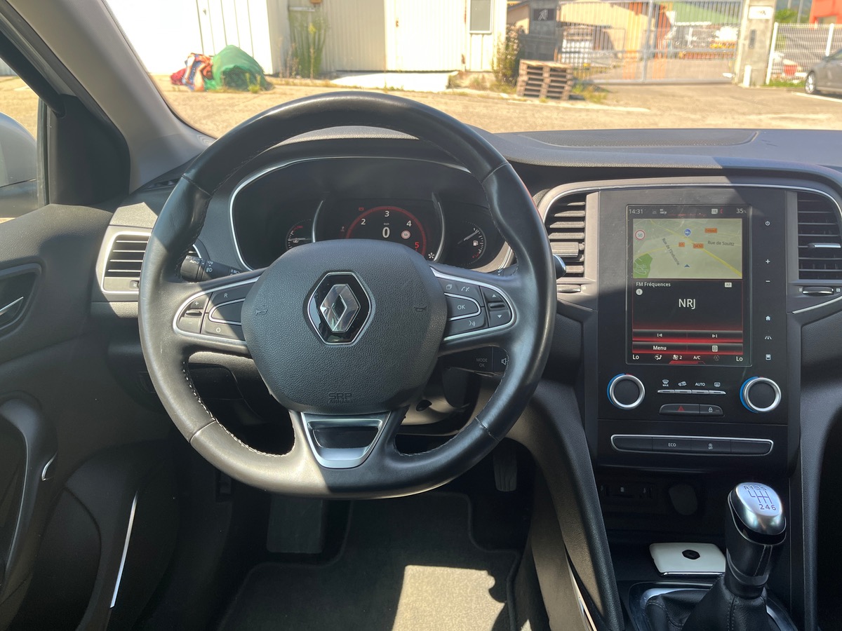 RENAULT Megane IV 1.6 DCI 130 ENERGY INTENS, Caméra de recul, GPS, R-LINK 2