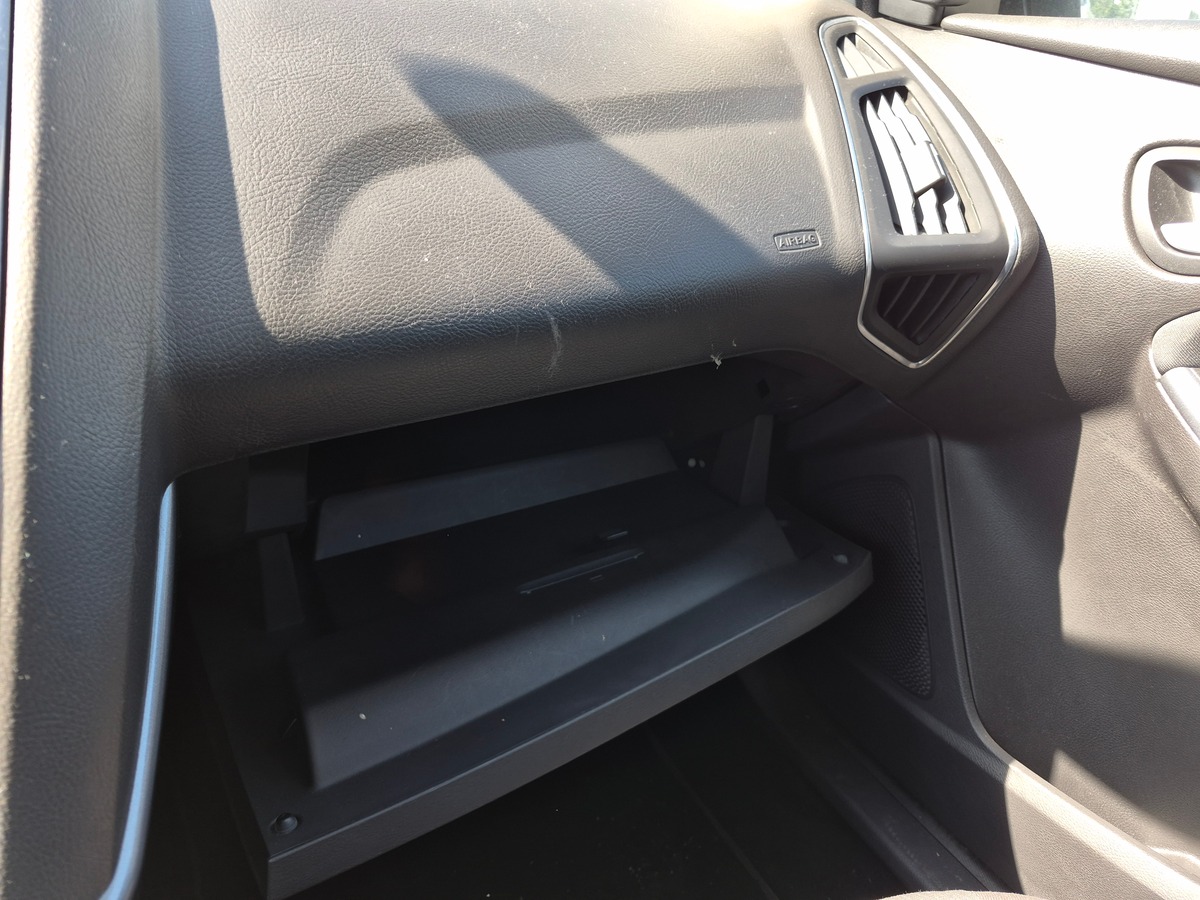 Ford Focus 1.6 150 ch TITANIUM