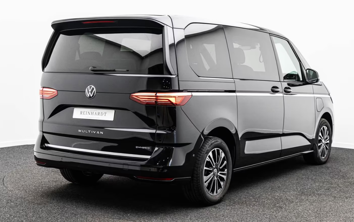 Volkswagen Multivan VII 1.4 eHybrid 218ch Style Court DSG6 - 7 places - Attelage