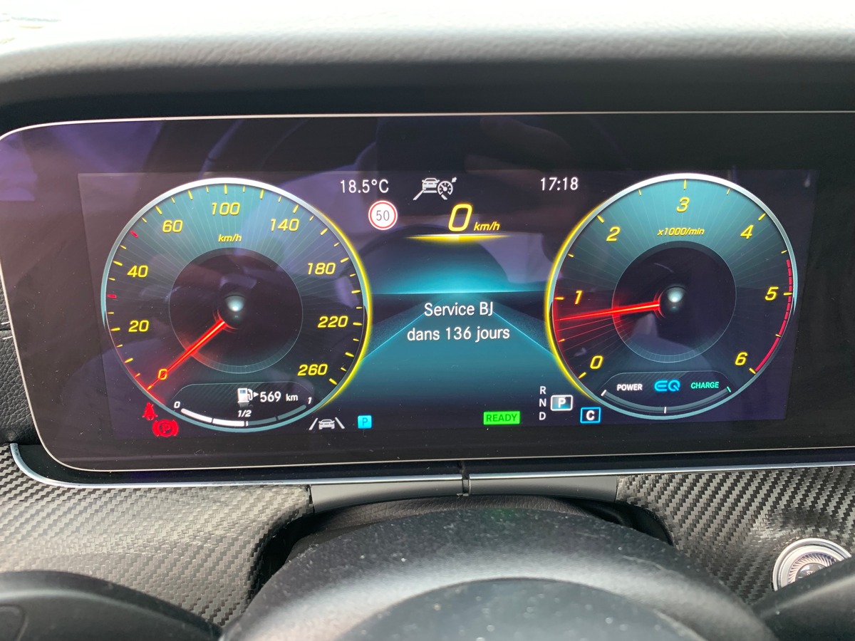 Mercedes-Benz Classe E 200 ch | 220 AMG LINE | Pack Premium | Pack Sport Black | Toit ouvrant