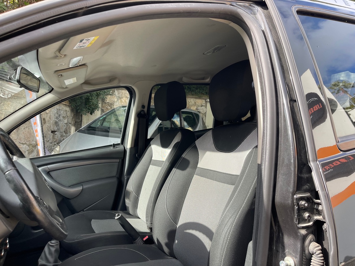 Dacia Duster 1.2 Tce 125 CV 4x2 / KM Réel / GPS / Jantes / Radar /Barre de Toit