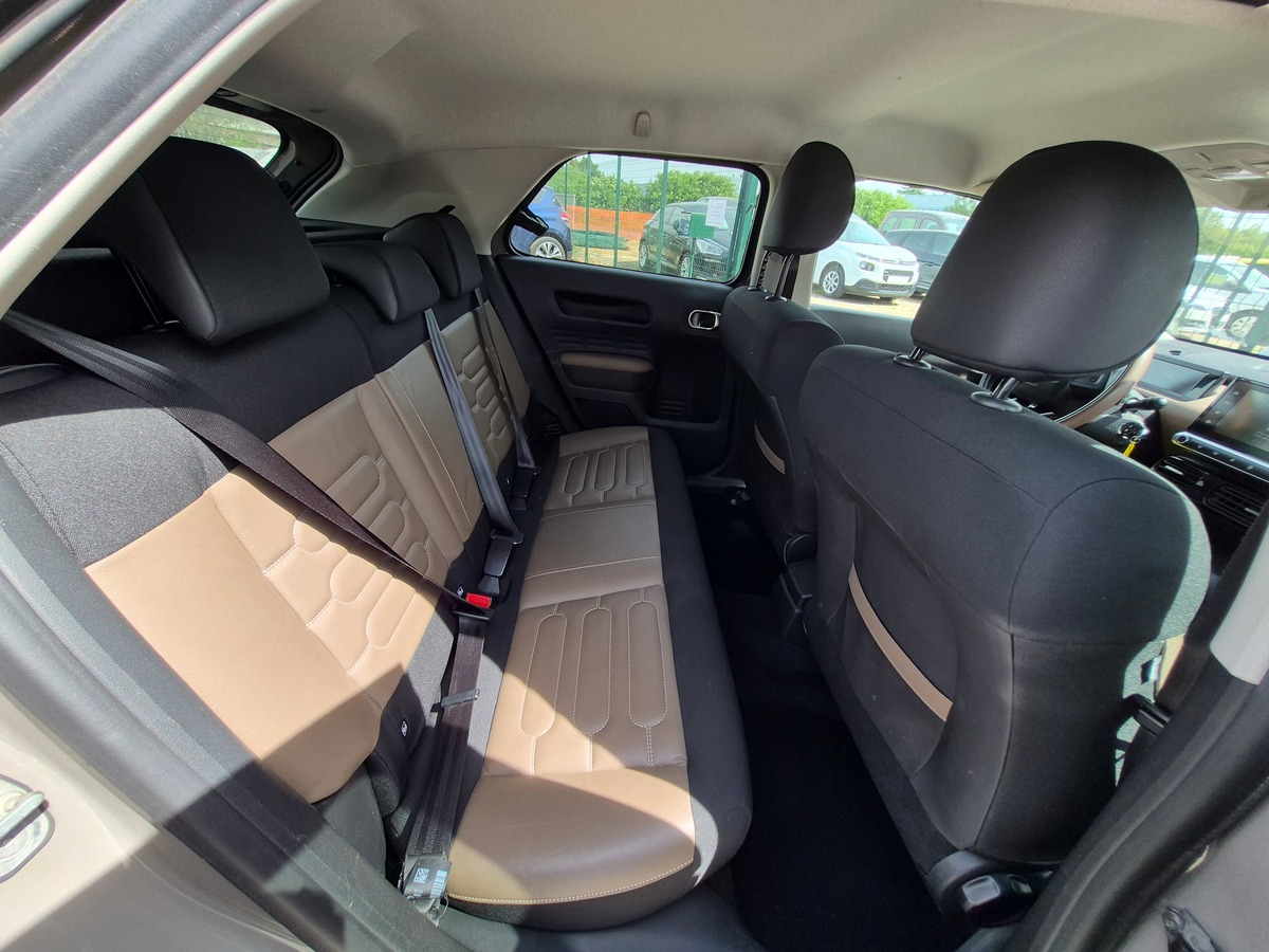 Citroën C4 Cactus 1.6 BHDI 100 SHINE ETG6