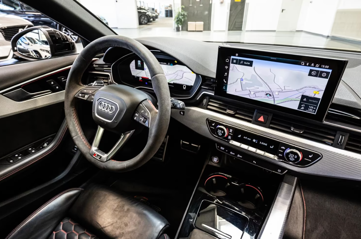 Audi RS4 Avant V 2.9 V6 TFSI 450ch quattro tiptronic 8