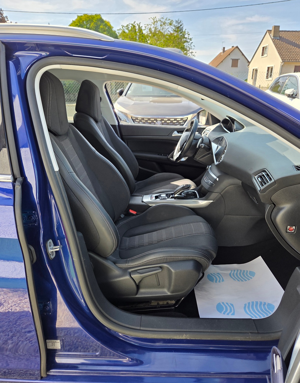 Peugeot 308 SW 1.5 BHDI 130 CV EAT8 PACK ALLURE / TVA RECUPERABLE 8325.00 HT