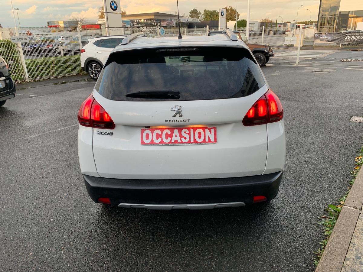 Peugeot 2008 120 ch | Crossway | Caméra de recul | Toit panoramique | GPS | Grip control