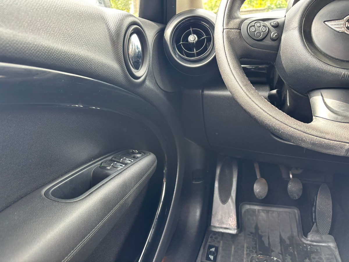 Mini Countryman COOPER D PACK CHILI BVM6 - Première main