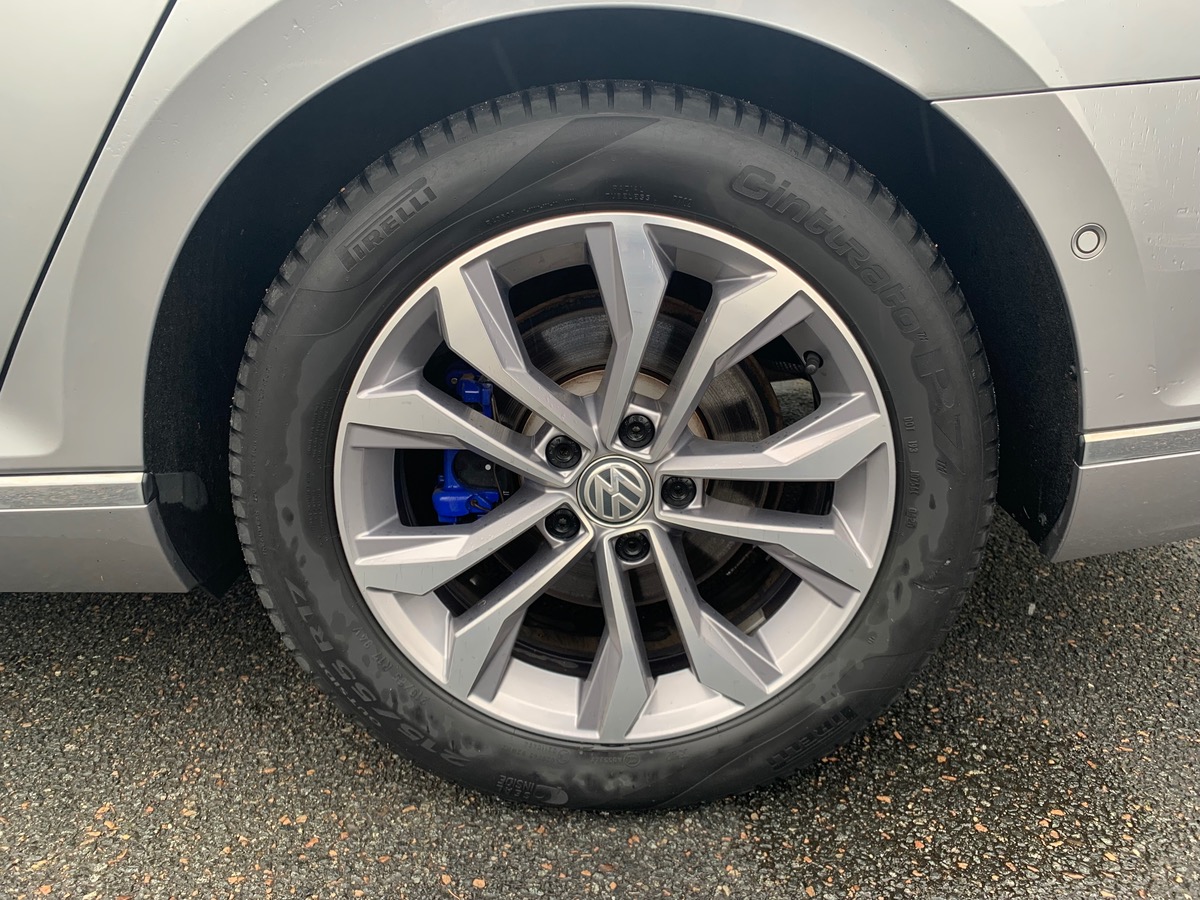 Volkswagen Passat 218 ch | GTE | Combiné instruments digital | Assistant Feu de Route