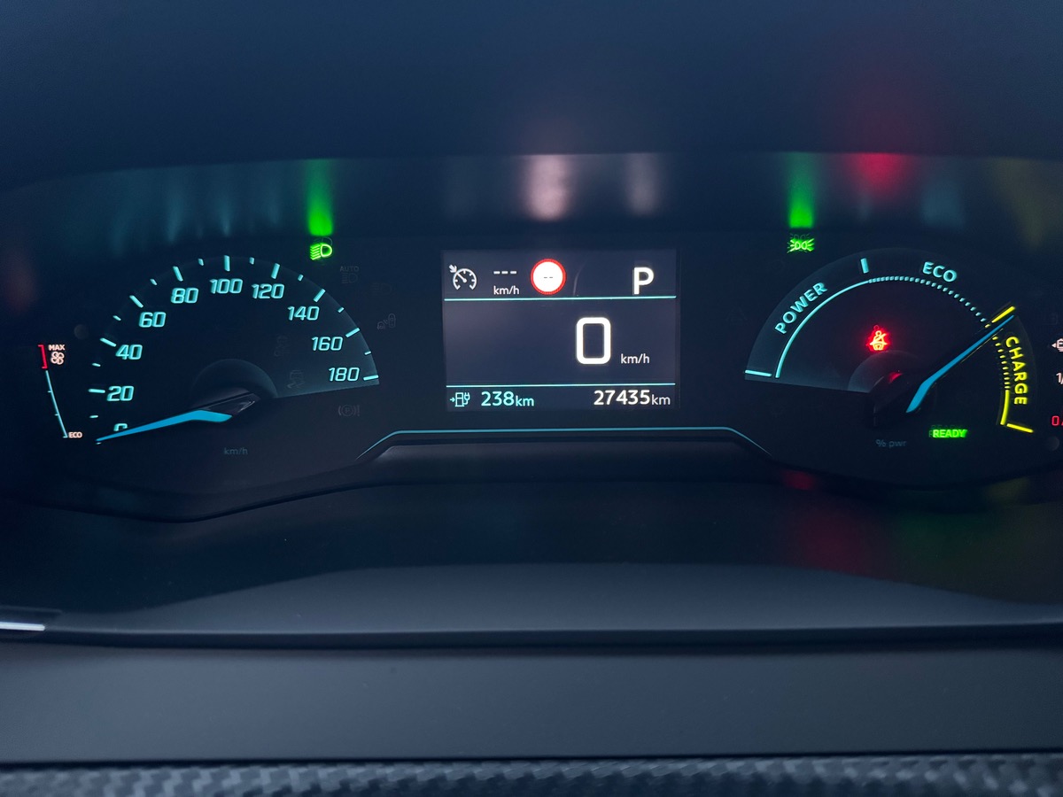 Peugeot 208 136 ch | Style | Démarrage sans clé | Régulateur de vitesse | Peugeot i-Cockpit