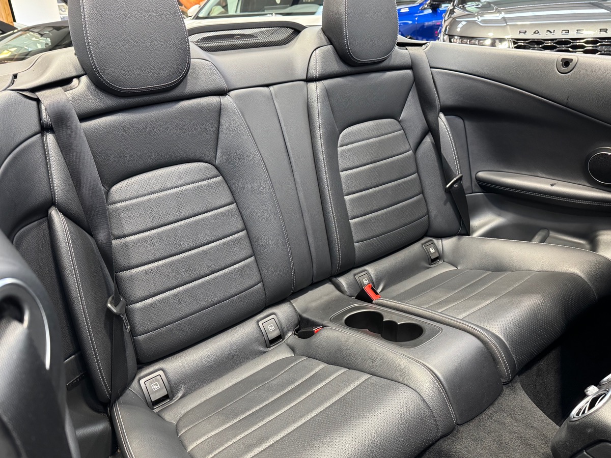 Mercedes-Benz Classe C CABRIOLET 200 9G-TRONIC 184CV FASCINATION AMG