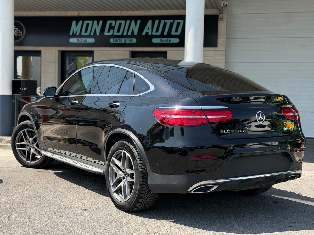 Mercedes-Benz GLC Coupé Pack AMG Fascination 250 d 2.1 d 4MATIC 9G-Tronic 204 cv