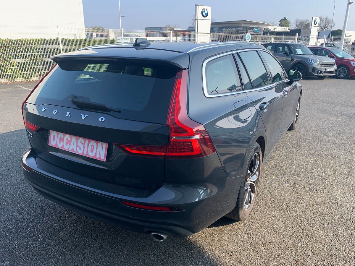 Volvo V60 150 ch | Momentum business | Caméra de recul | Avertisseur Angles Morts | Apple car Play