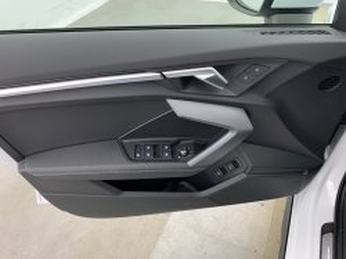 Audi A3 ALLSTREET TFSI e Hybride rechargeable | 204 | S tronic 6 | Design