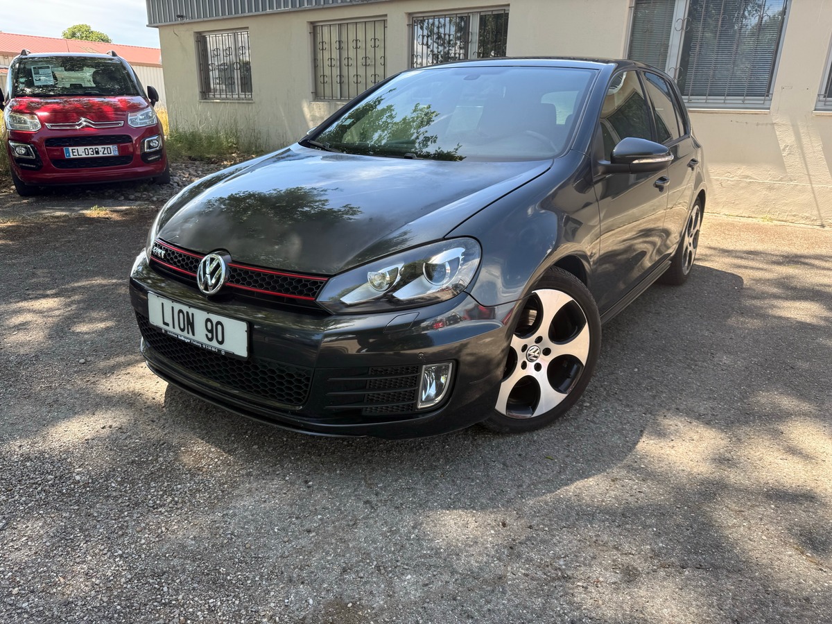 Volkswagen Golf GTI