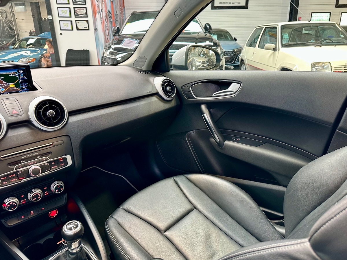 Audi A1 Sportback (2) 1.0 TFSI 95 Ultra Ambition Luxe Options++ TO a