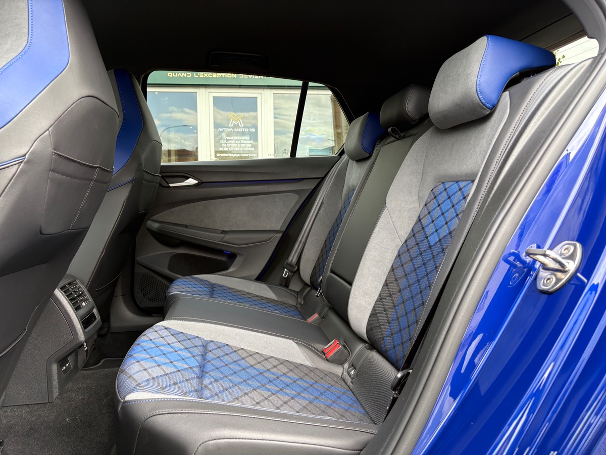 Volkswagen Golf VIII R 4Motion 2.0 TSi 16V BMT DSG7 320 cv Boîte auto