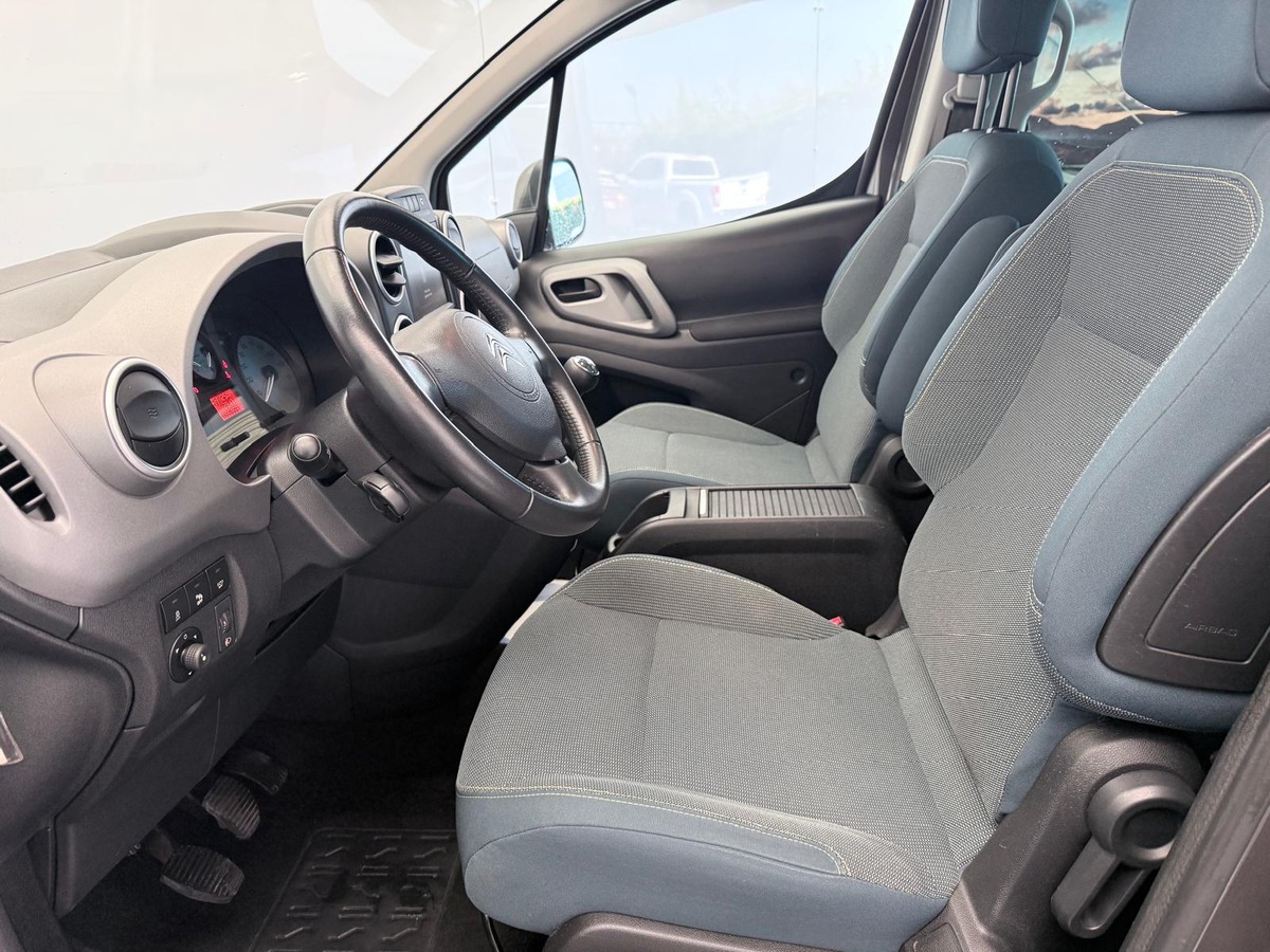 Citroën Berlingo 1.6 BlueHdi 100  SHINE  Première main