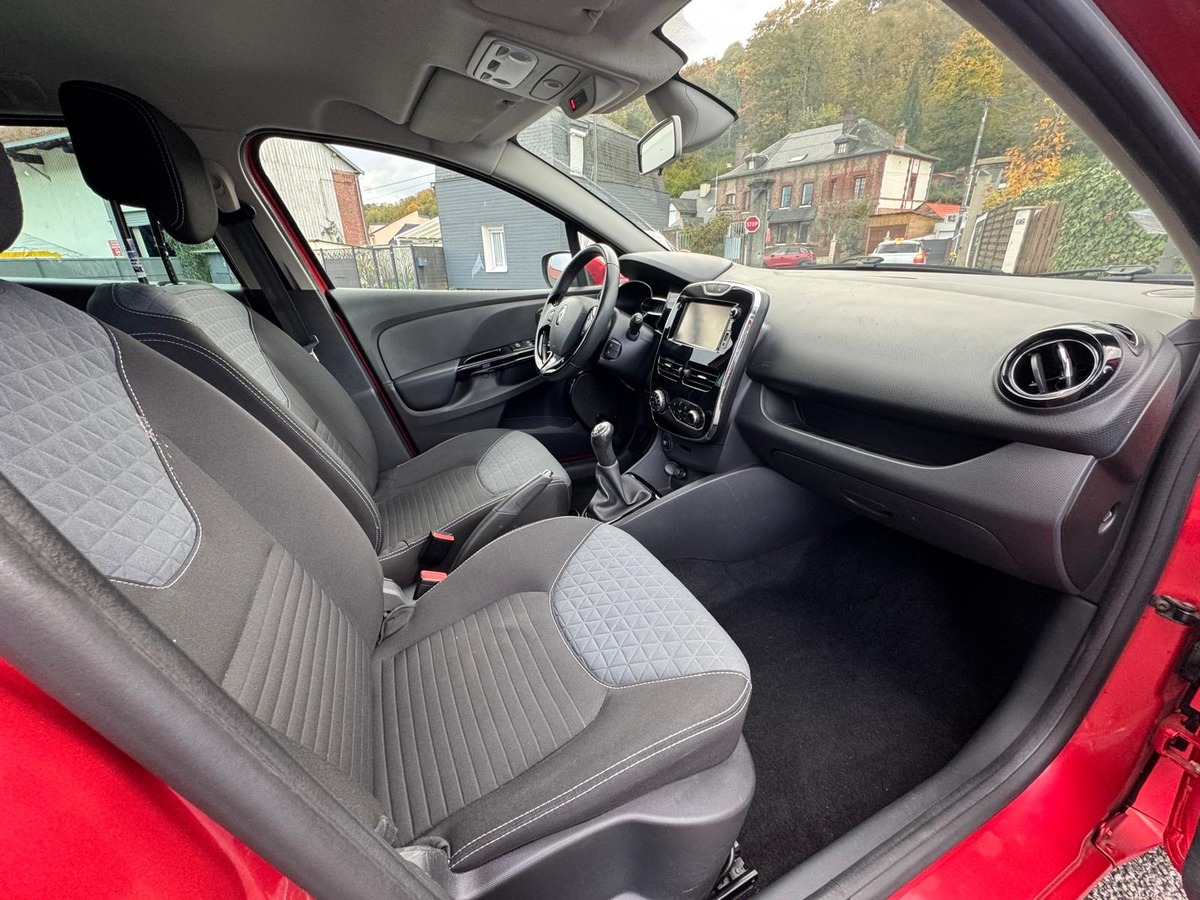 RENAULT Clio IV Estate 1.5 DCI 90cv Intens - Garantie