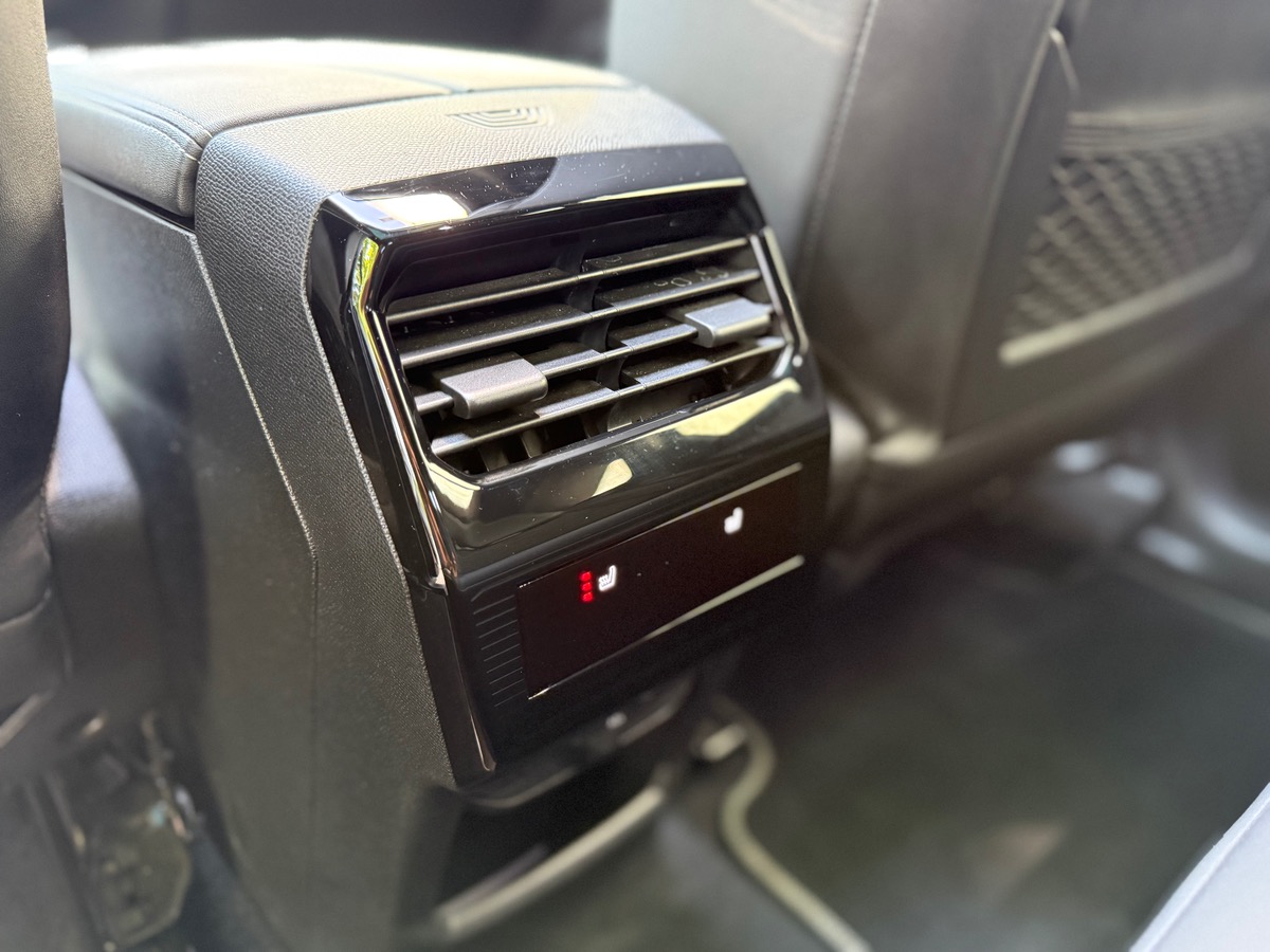 Peugeot 3008 Electrique 210 GT FULL OPTION Toit Ouvrant/Focal/S.Cuir Mass.Ventilés (E-3008)