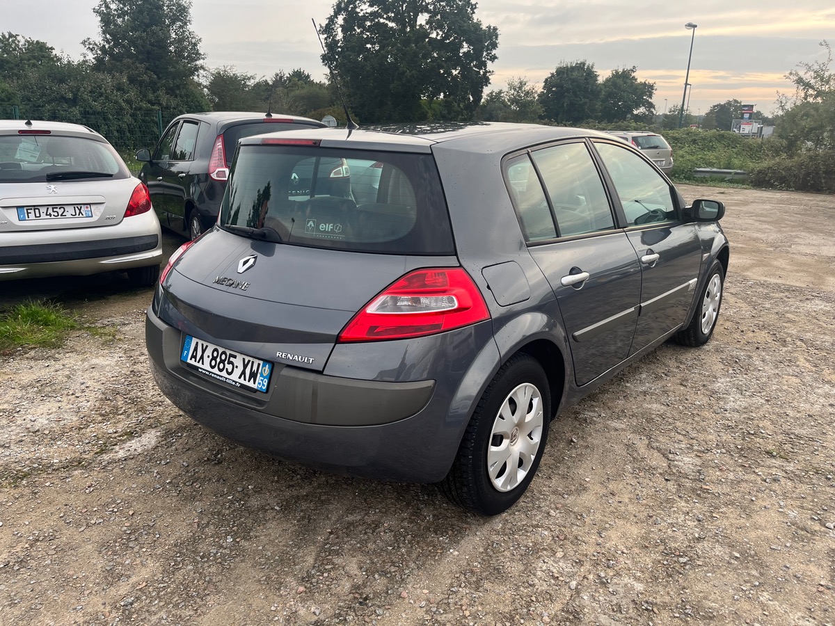 RENAULT Megane 1.9 dci 130ch 125696km